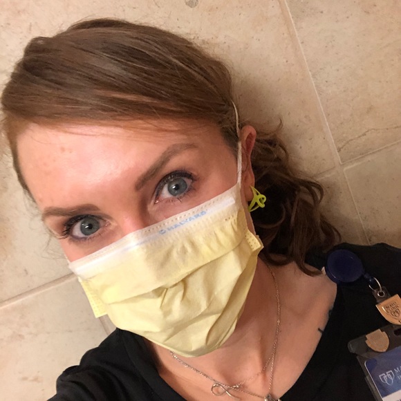 Meet your Posher, Joanna - Picture 2 of 3